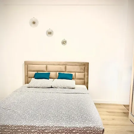Appartement Flat In *
